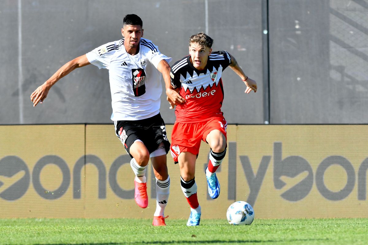 River le ganó a Riestra como visitante River le ganó a Riestra como visitante