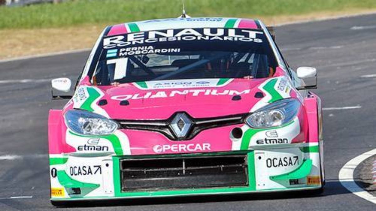 Leonel Pernía, líder del campeonato, este domingo larga desde la pole los 200Km de Buenos Aires, la 9ª fecha del TC2000. Leonel Pernía, líder del campeonato, este domingo larga desde la pole los 200Km de Buenos Aires, la 9ª fecha del TC2000.