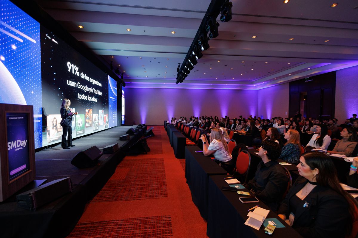 Social Media Day, el evento en Mendoza abordó inteligencia artificial, redes sociales y creatividad.