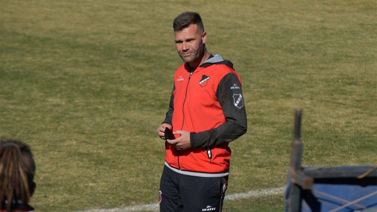 Cristian Campagnani dejó de ser el DT del Deportivo Maipú