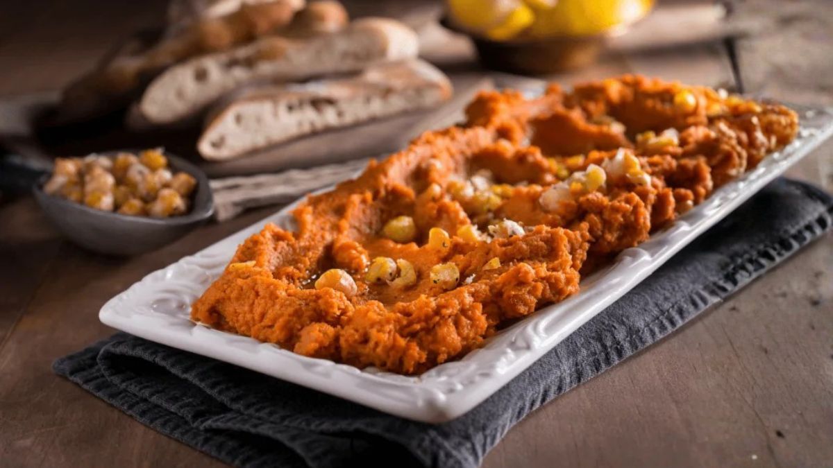 Hummus de tomate.