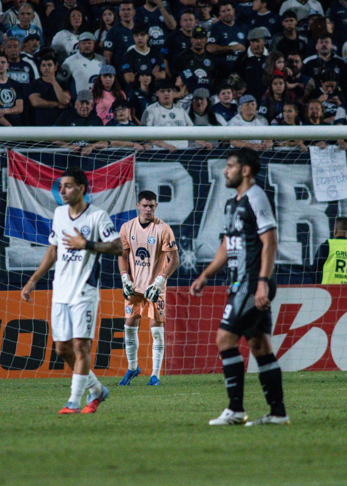 Nicol&aacute;s Bolcato tuvo su primer partido con la camiseta de Independiente Rivadavia.