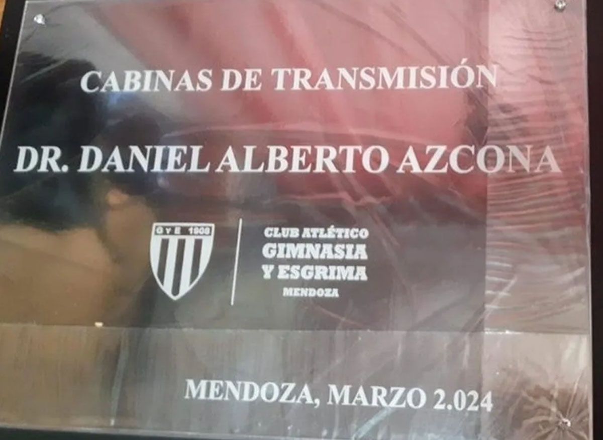 El nombre de Daniel Alberto Azcona quedará para siempre en las cabinas de Gimnasia y Esgrima El nombre de Daniel Alberto Azcona quedará para siempre en las cabinas de Gimnasia y Esgrima