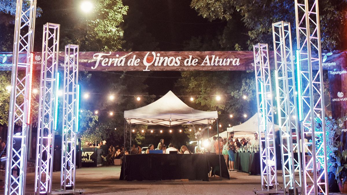 Semana Santa: Tupungato invitó a disfrutar del turismo religioso, ferias, música clásica y vinos de altura.