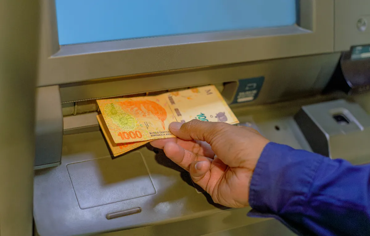 Contrariamente a lo que ocurre con otros beneficios de ANSES, las fechas de cobro del Fomentar Empleo no est&aacute;n sujetas a la terminaci&oacute;n del Documento Nacional de Identidad (DNI).