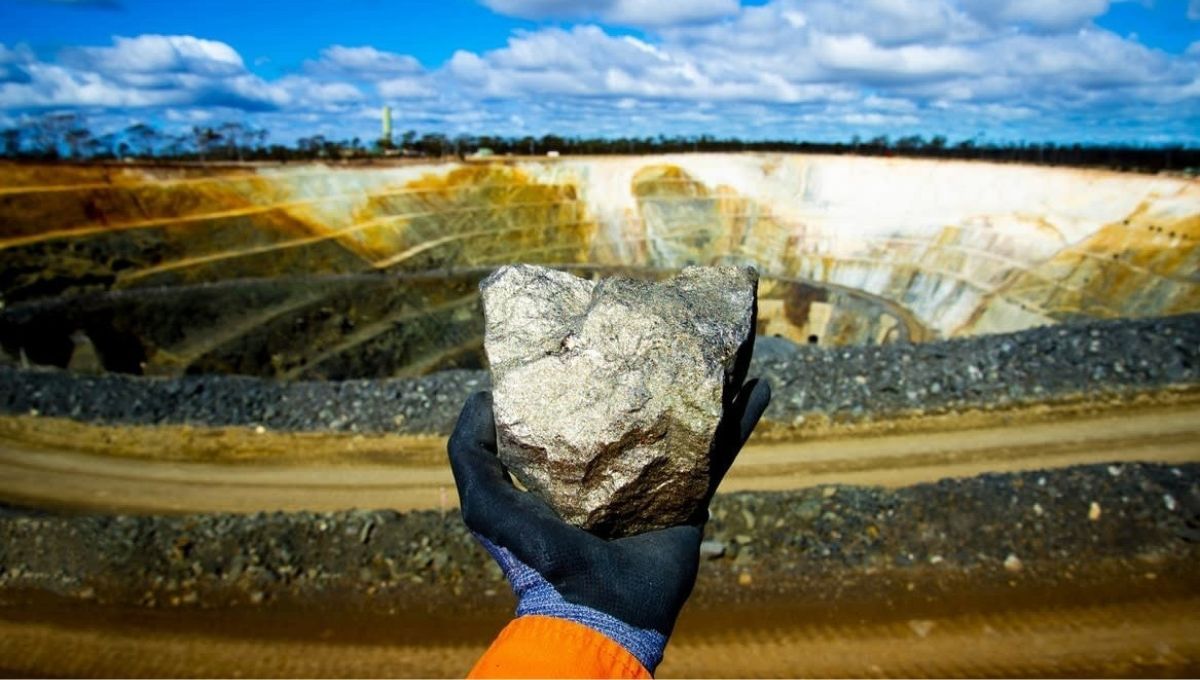 La oferta de un país de América del Sur para extraer dos minerales codiciados por China: lo posicionarán como líder minero en 2026