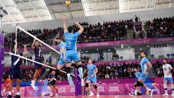 El seleccionado argentino de vóleibol masculino venció a Perú y logró segundo triunfo consecutivo