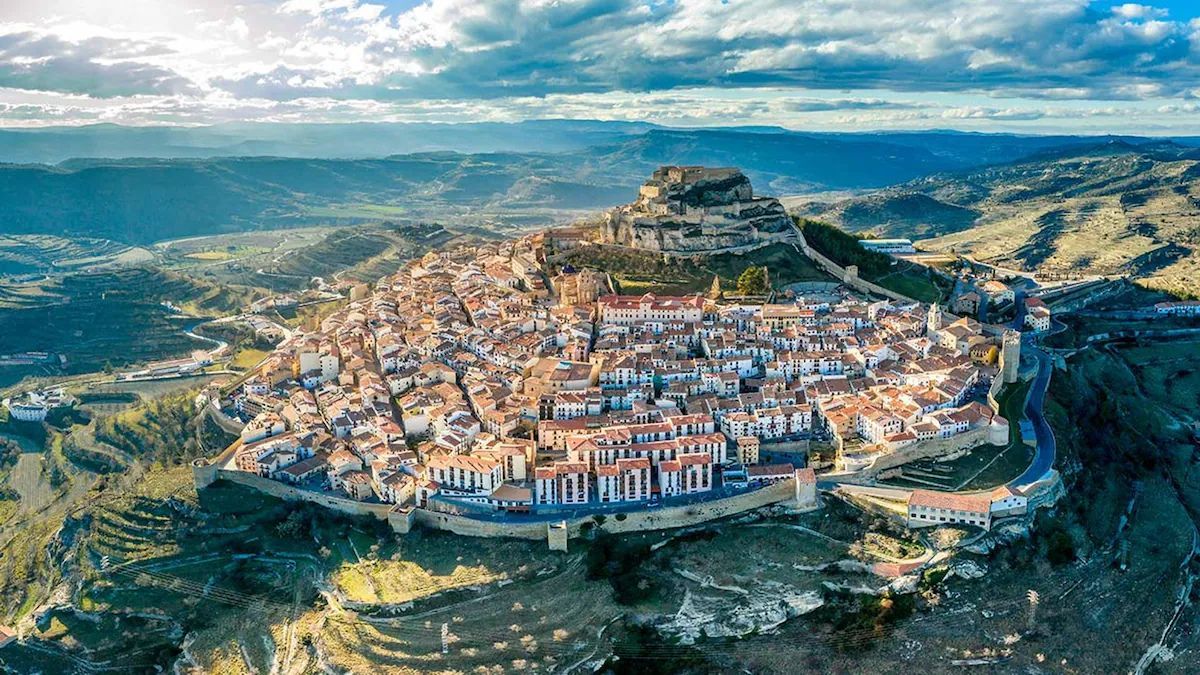 Este es el pueblo medieval más lindo de todo España.