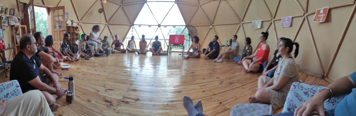 Uno de los encuentros que Lucas brinda en Mendoza sobre el desarrollo de habilidades humanas. Uno de los encuentros que Lucas brinda en Mendoza sobre el desarrollo de habilidades humanas.