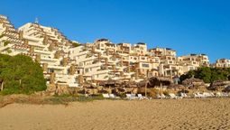 Es un pueblo no tan conocido pero ideal para el turismo en Chile. Es un pueblo no tan conocido pero ideal para el turismo en Chile.