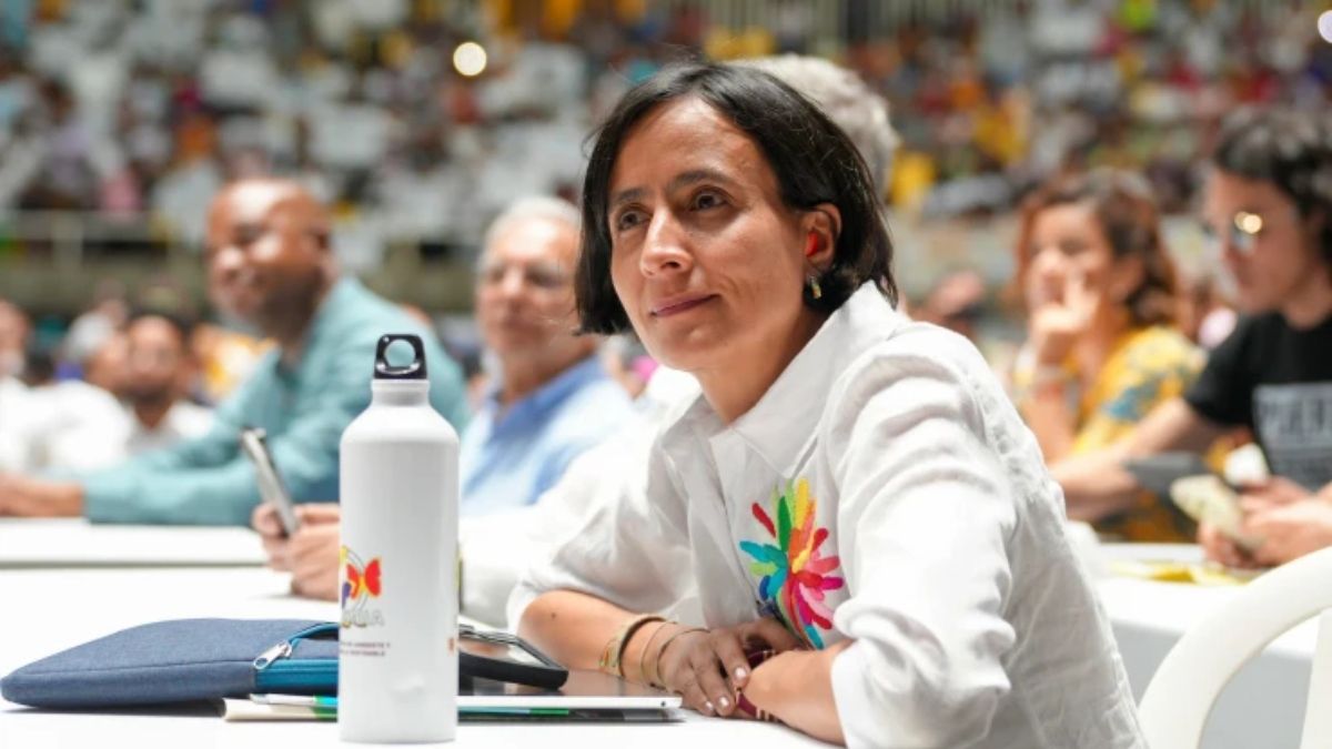 Susana Muhamad, ministra de Ambiente de Colombia, durante un acto oficial con la población de Cali, en la región del Pacífico del país. La ciudad acogerá la COP16 entre el 21 de octubre y el 1 de noviembre (Imagen: Juan Diego Cano, Presidencia de Colombia, PDM) Susana Muhamad, ministra de Ambiente de Colombia, durante un acto oficial con la población de Cali, en la región del Pacífico del país. La ciudad acogerá la COP16 entre el 21 de octubre y el 1 de noviembre (Imagen: Juan Diego Cano, Presidencia de Colombia, PDM)