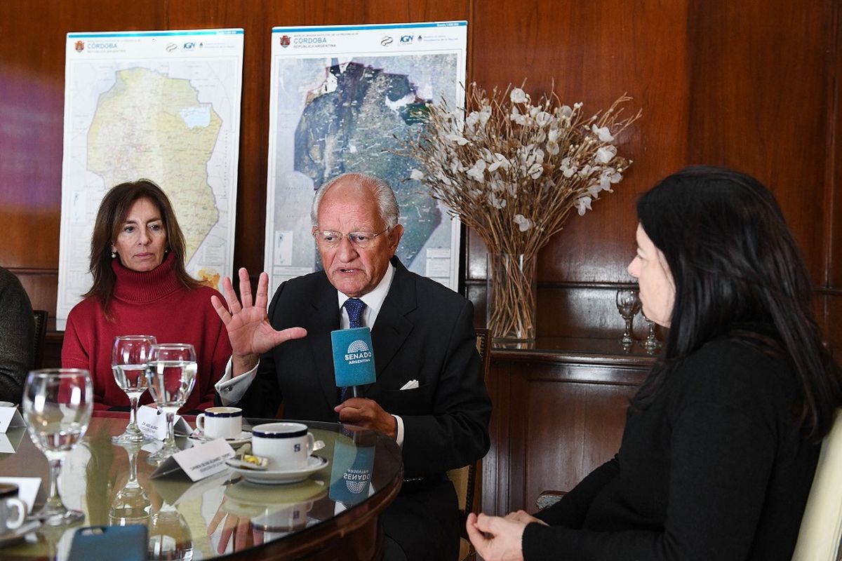 Dr. Abel Pascual Albino, fundador de CONIN