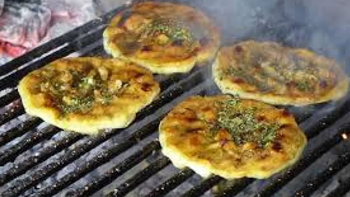 La provoleta a la parrilla, infantable en el asado familiar o con amigos La provoleta a la parrilla, infantable en el asado familiar o con amigos