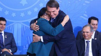 Gobierno de Brasil promueve la abstinencia sexual en jóvenes