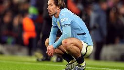 Jack Grealish no hizo pie en el Manchester City, que pagó una fortuna por él, y ahora fue cedido al Everton.