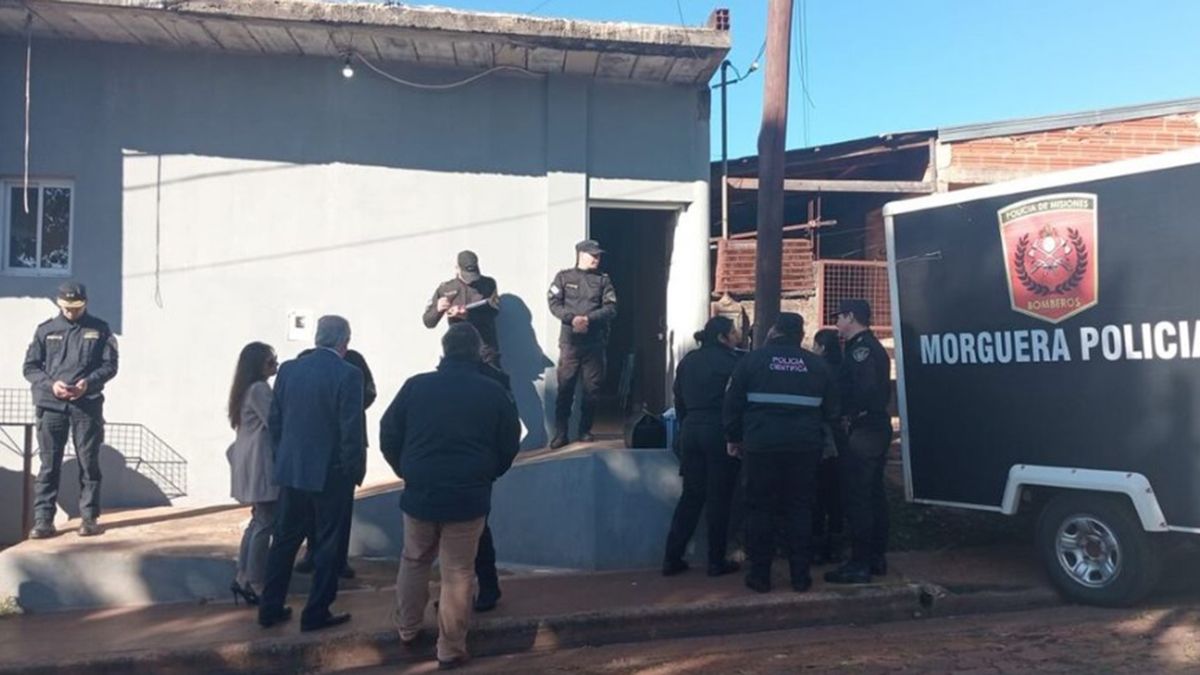 Un hombre mató a machetazos a sus dos hijos, una adolescente de 13 años y un joven de 21 con discapacidad, y luego se suicidó Un hombre mató a machetazos a sus dos hijos, una adolescente de 13 años y un joven de 21 con discapacidad, y luego se suicidó