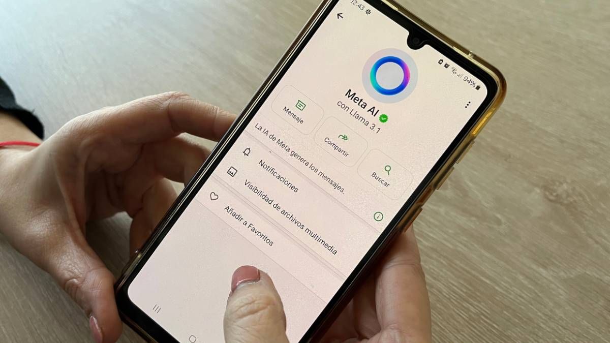 Para qué sirve la AI en WhatsApp y cómo eliminar el botón si no lo quiero