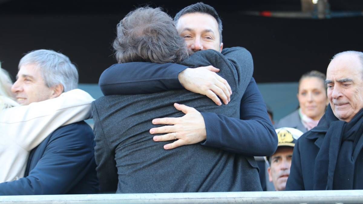 Luis Petri, un alfil que vale mucho para la estrategia de aspirar todo lo que sea posible de los partidos tradicionales de cara a lo que viene. Luis Petri, un alfil que vale mucho para la estrategia de aspirar todo lo que sea posible de los partidos tradicionales de cara a lo que viene.