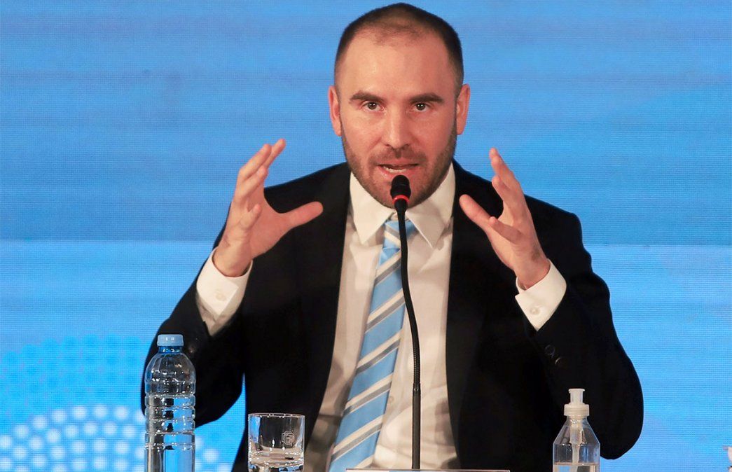 Martín Guzmán dice que el sistema financiero está bien aunque el Ministro de Economía reconoce que hay que poner las cuentas en orden. Foto: NA.