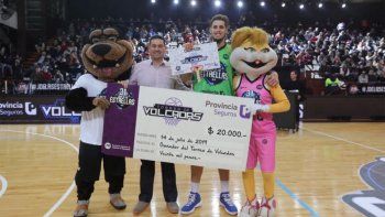 El campeón del torneo de volcadas jugará en Rivadavia Básquet