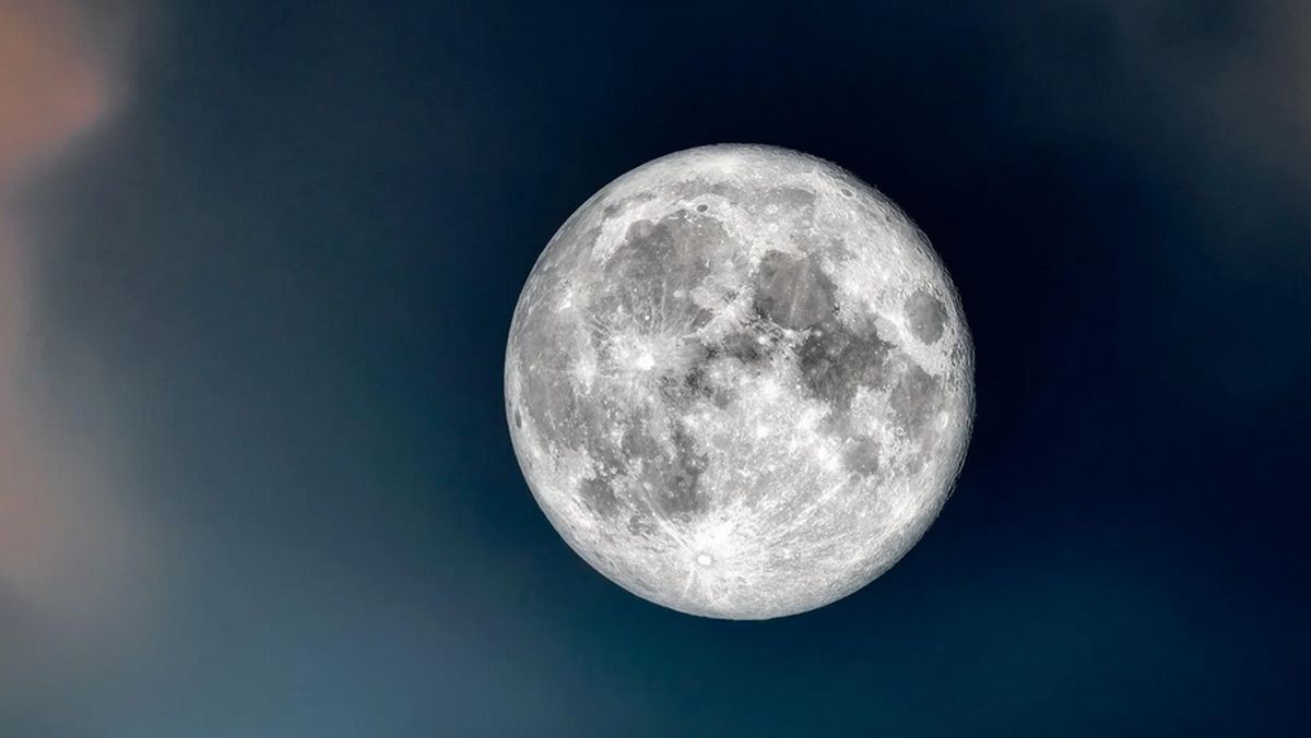Luna de Duelo: qué es y los rituales infalibles para aprovechar su energía.