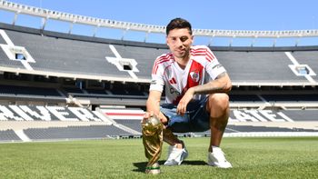 Volvió Cachete: Gonzalo Montiel fue presentado formalmente en el River de Marcelo Gallardo