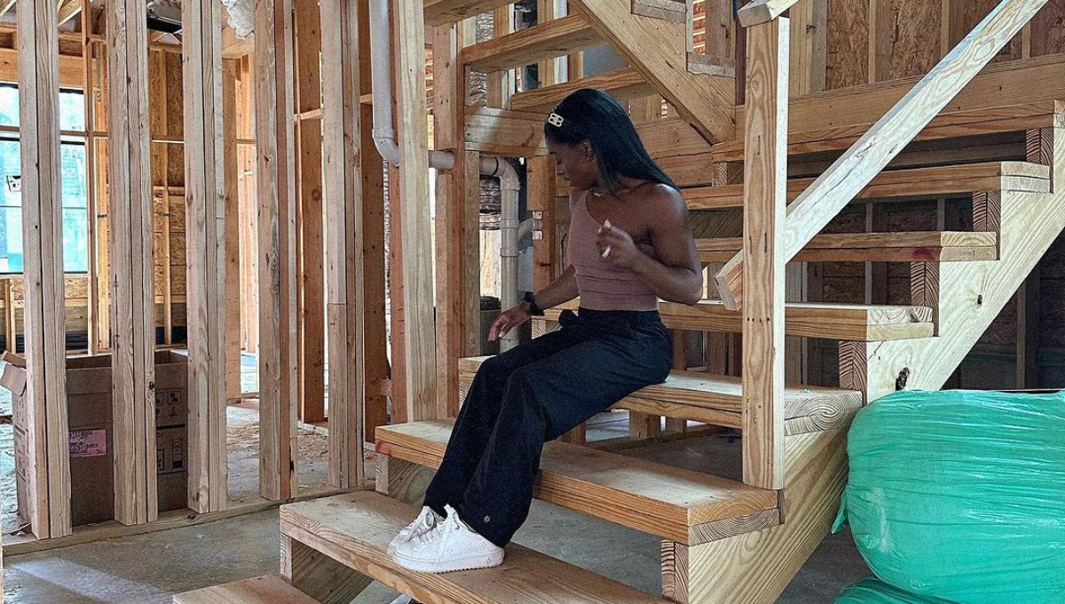 Simone Biles vivirá en una casa de ensueño en Houston: su estilo y detalles Simone Biles vivirá en una casa de ensueño en Houston: su estilo y detalles