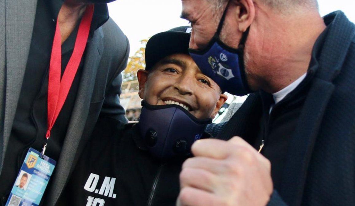 Maradona hoy: qué es un hematoma subdural y qué tiene que ver con un ACV