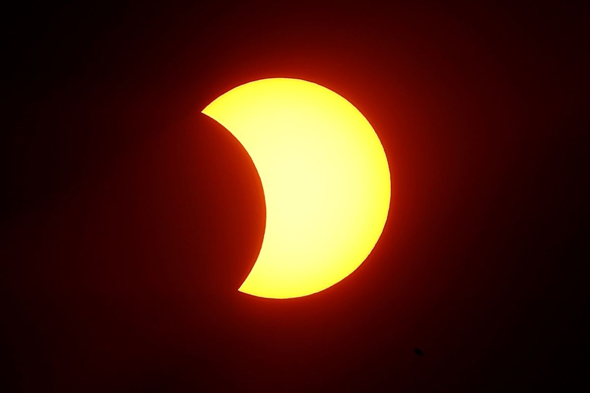 Cuál es la mejor hora para observar el eclipse solar parcial en el cielo nocturno Cuál es la mejor hora para observar el eclipse solar parcial en el cielo nocturno