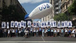 La Justicia  revocó el fallo que obligaba al gobierno a convocar a la paritaria nacional  docente