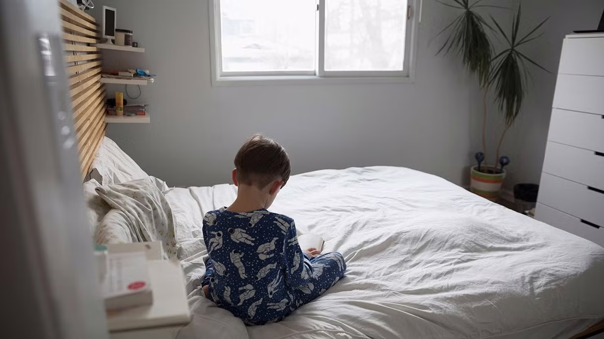 El aislamiento social es un claro indicador de que un niño no está en un buen momento El aislamiento social es un claro indicador de que un niño no está en un buen momento