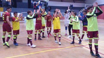 Mendoza superó a Ushuaia y llegó invicta al cierre de la fase de grupos
