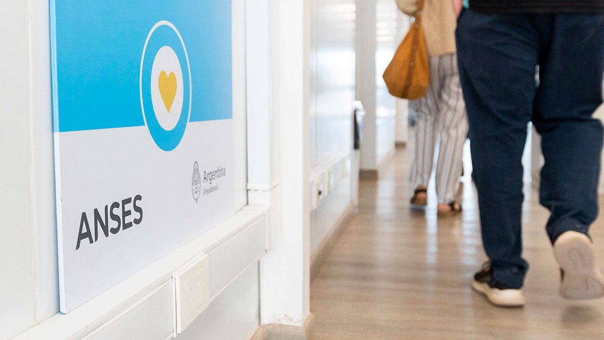 ANSES: de cuánto sería la mínima de los jubilados en junio si se confirma el nuevo aumento. ANSES: de cuánto sería la mínima de los jubilados en junio si se confirma el nuevo aumento.