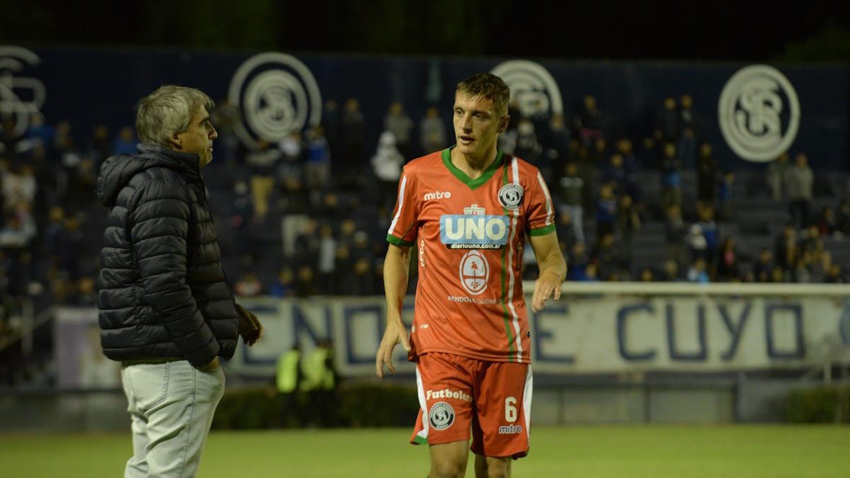Mauro Maidana el experimentado defensor de la Lepra.