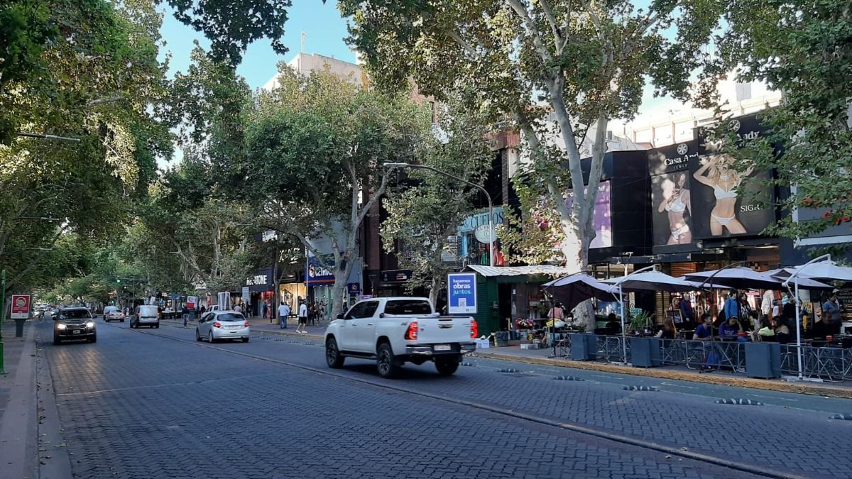 Una imagen del centro de Mendoza este martes por la tarde.
