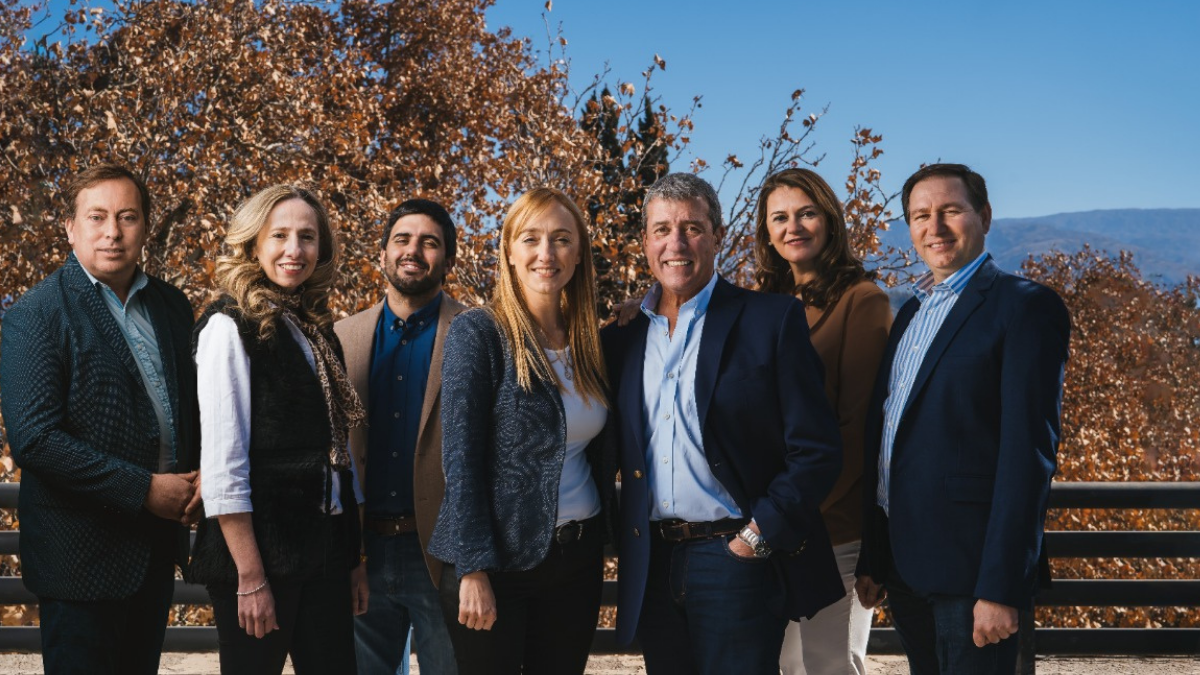 Mostrar unidad, la idea que atraviesa la campaña del peronismo