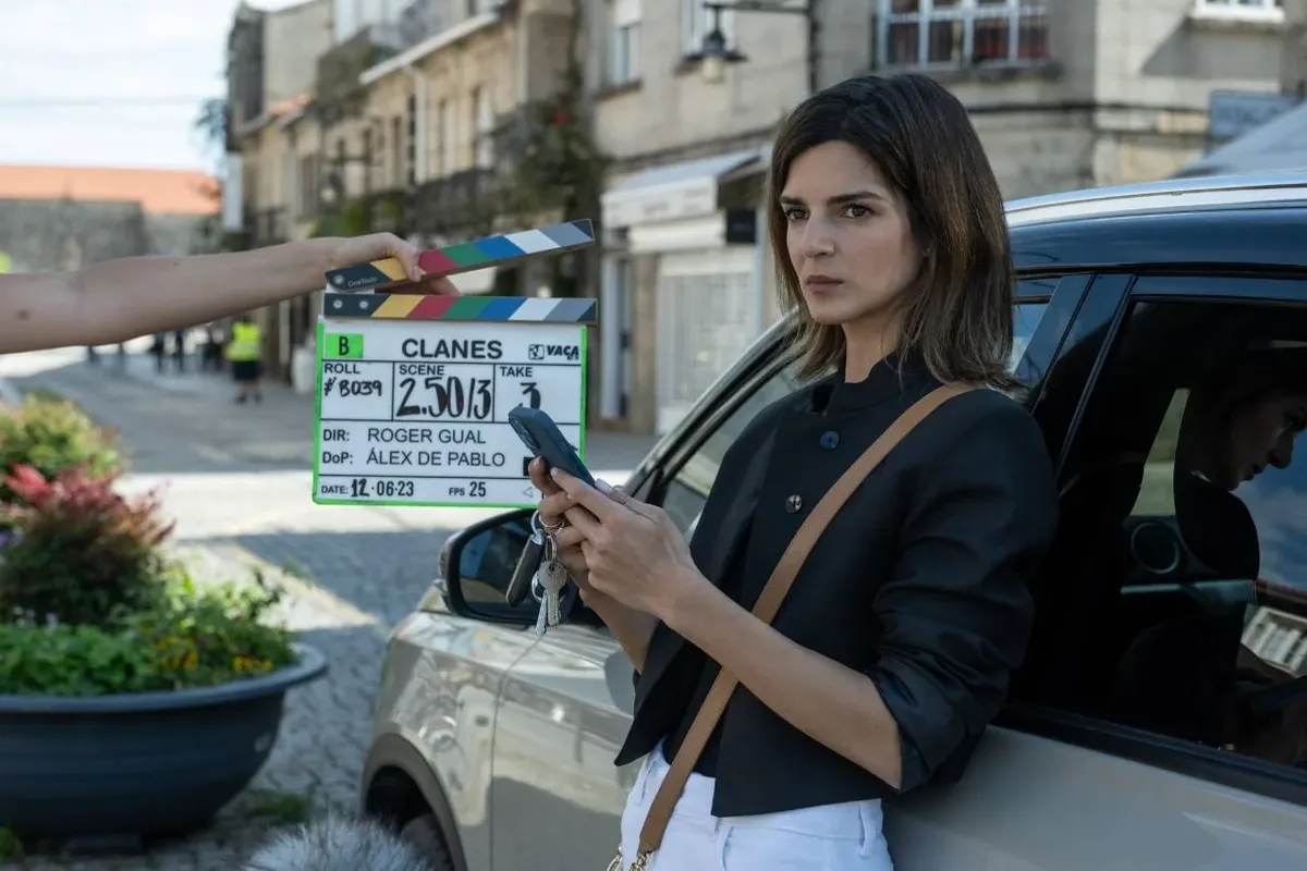 La serie logró posicionarse rápidamente en la plataforma por su trama sobre un clan de narcotraficantes. La serie logró posicionarse rápidamente en la plataforma por su trama sobre un clan de narcotraficantes.