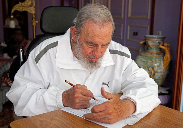 Fidel Castro se reunió en La Habana con el canciller japonés