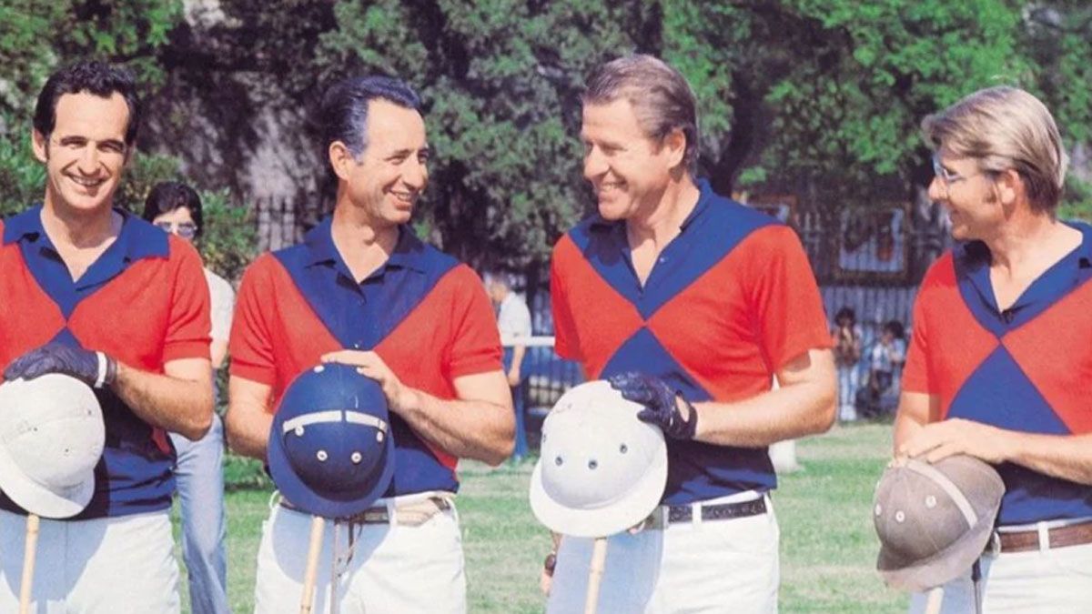 El gran equipo de Coronel Suárez con los hermanos Heguy, Juan Carlos Harriot y su hermano Alfredo El gran equipo de Coronel Suárez con los hermanos Heguy, Juan Carlos Harriot y su hermano Alfredo