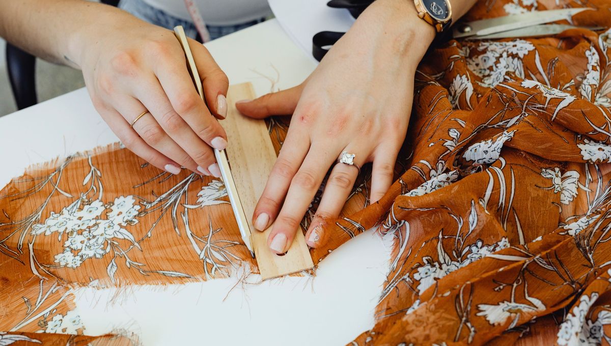 La costura es una actividad con enormes beneficios para la salud f&iacute;sica y mental.&nbsp;