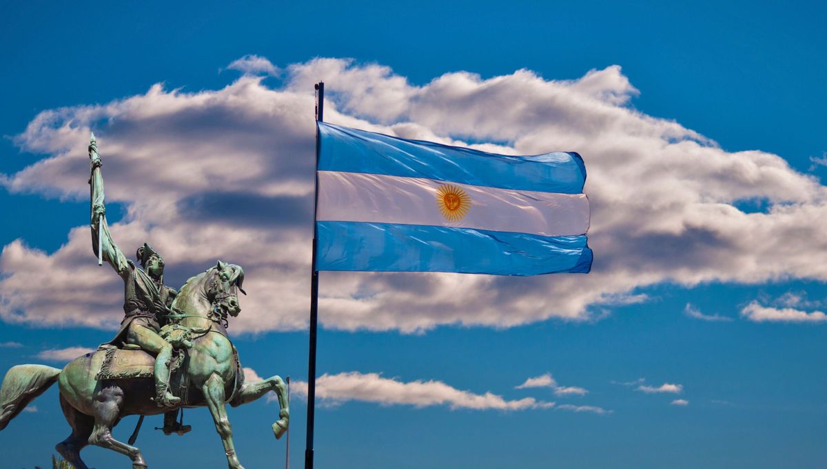 Cada 20 de junio se conmemora en Argentina el Día de la Bandera Cada 20 de junio se conmemora en Argentina el Día de la Bandera