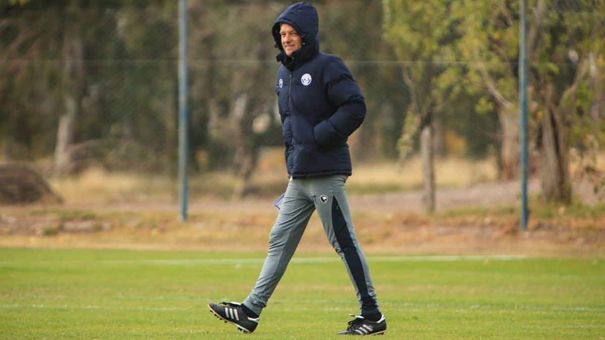 Martín Cicotello está ante un partido histórico para Independiente Rivadavia. Martín Cicotello está ante un partido histórico para Independiente Rivadavia.