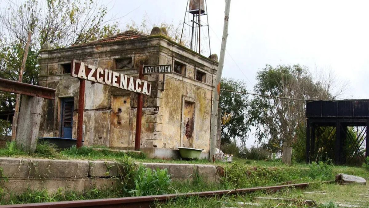  Azcuénaga es el pequeño y encantador pueblo bonaerense con una rica oferta gastronómica Azcuénaga es el pequeño y encantador pueblo bonaerense con una rica oferta gastronómica