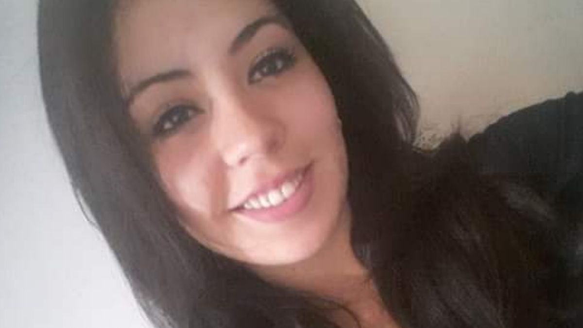 Daiana Aballay tenía 24 años. Vecinos señalaron que Salomón que pasaba por el frente de su casa con un machete