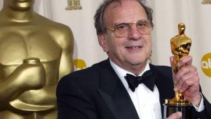 Ronadl Harwood, ganador del Oscar por El Pianista, murió a los 85 años. 