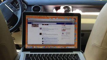Con una laptop, robaron más de 100 autos en Texas que terminaron en México