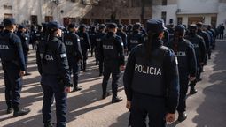 El aumento salarial alcanzó a policías y penitenciarios retirados y pensionados.