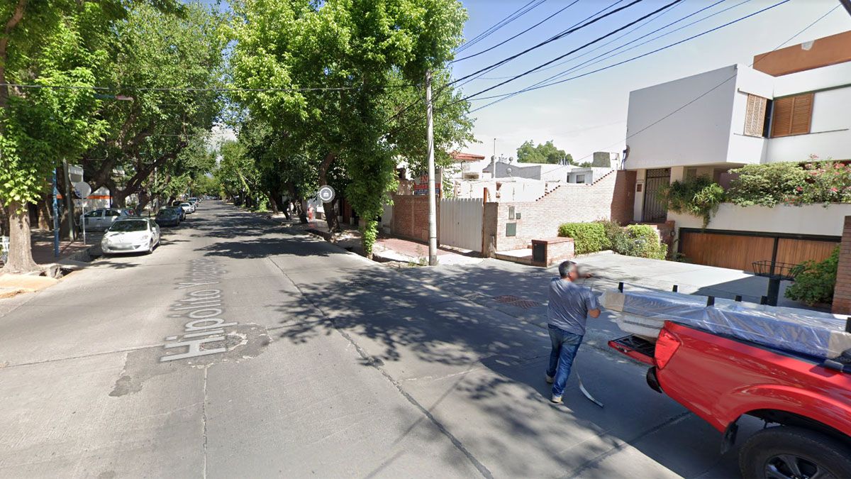 Los ladrones habrían accedido a la casa de las víctimas por un terreno baldío colindante. No hay detenidos.