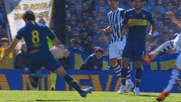 La mano de Pablo Pérez es penal