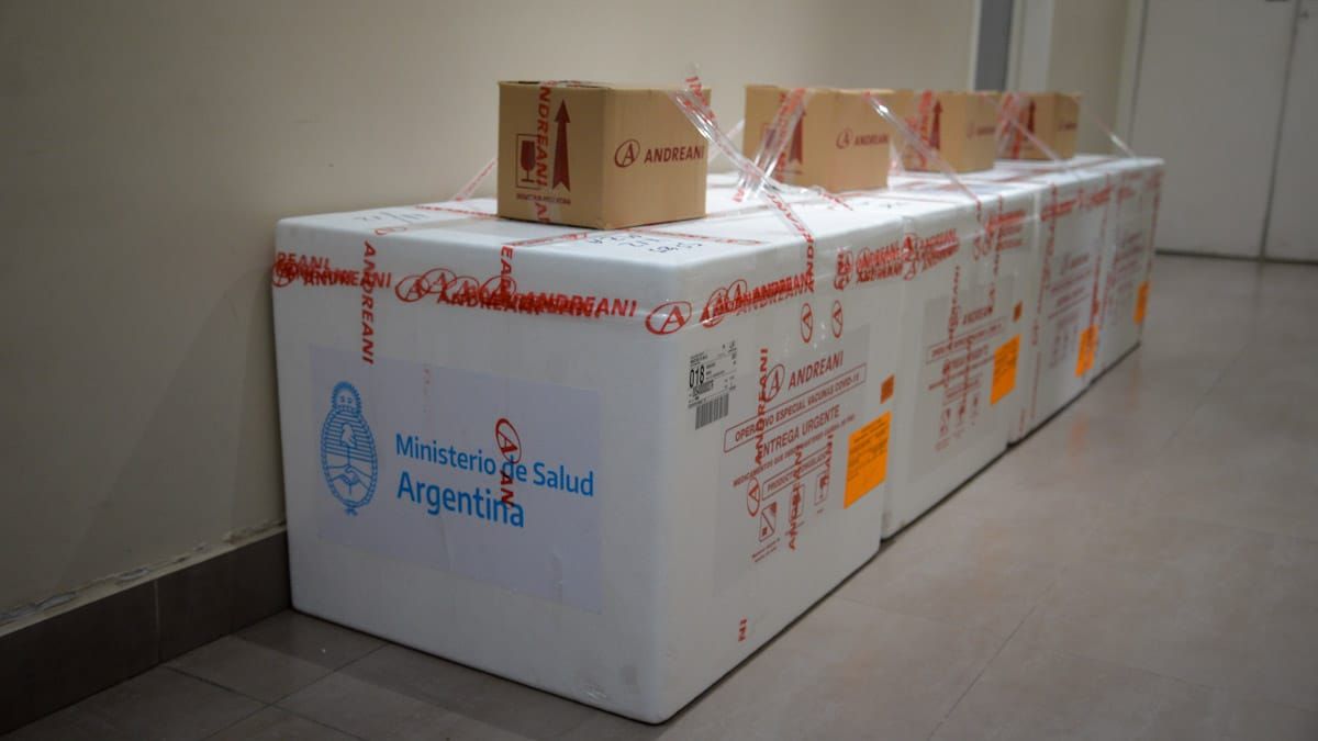Llegó la vacuna rusa a Mendoza